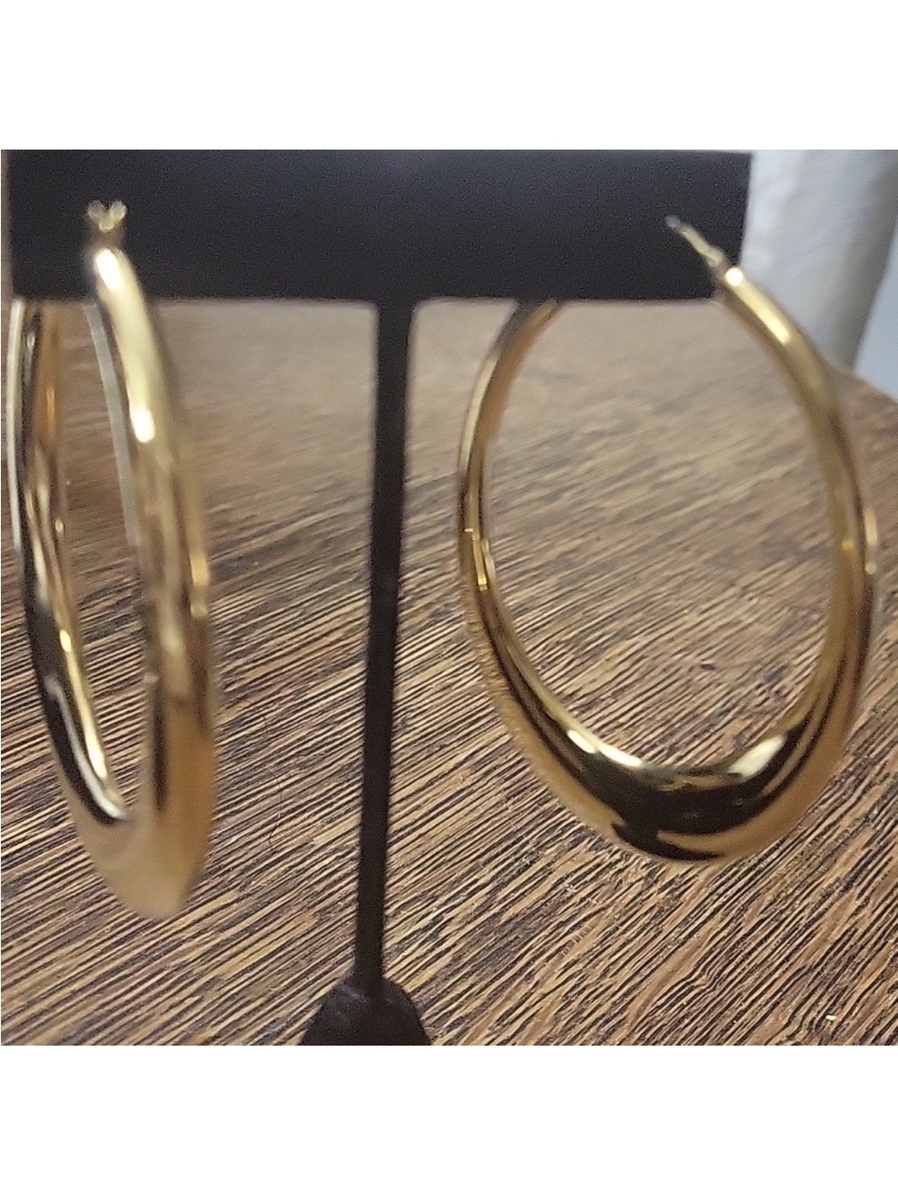14K MILOR YELLOW GOLD HOOPS 2 1/2"